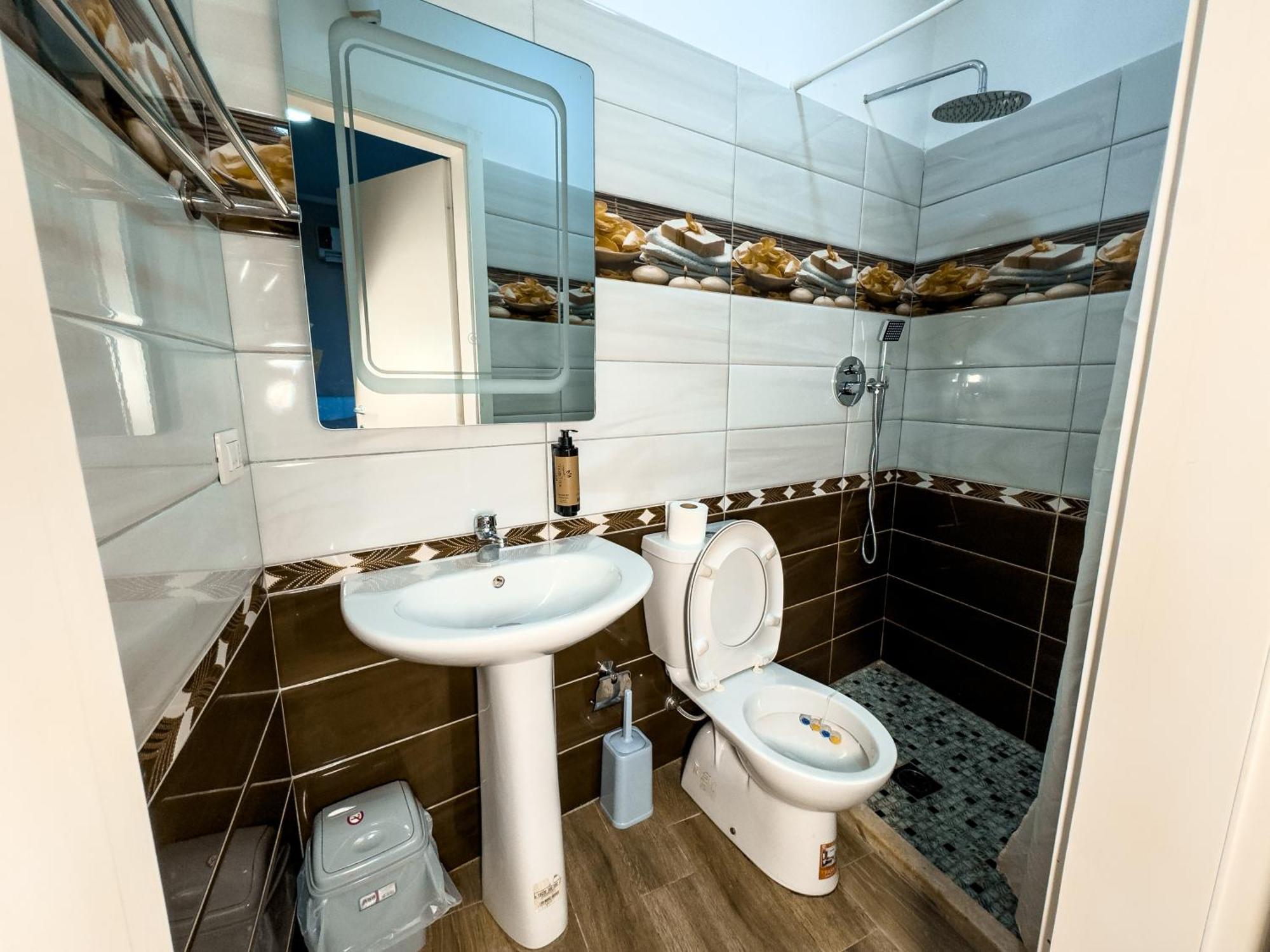 Shkodra Budget Hotel 外观 照片